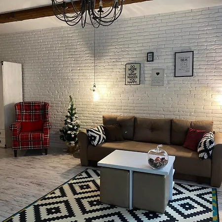 Staroevreyskaapart Lviv