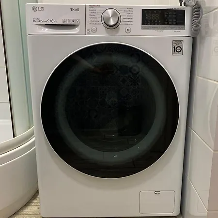 Staroevreyskaapart Apartman *