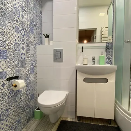 Staroevreyskaapart Apartment