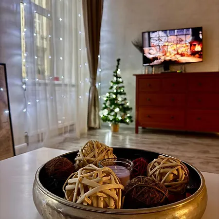 Staroevreyskaapart Apartment *