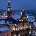 Staroevreyskaapart Апартаменты *